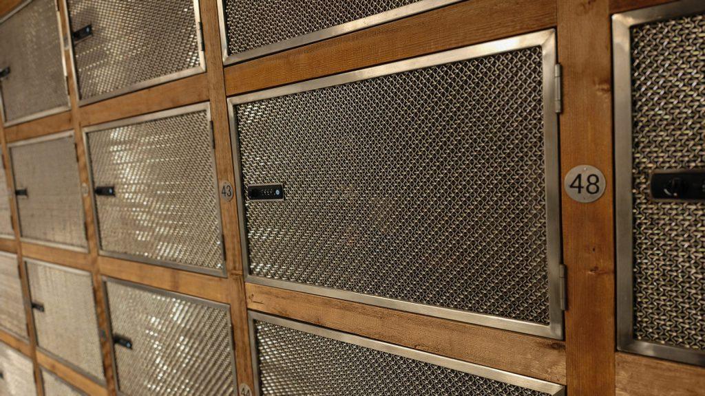 Locker 2